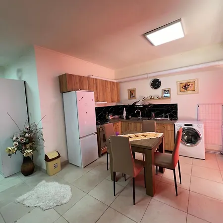 Soft & Peace Flat Near Center 20 Min By Bus Διαμέρισμα *